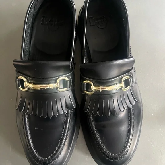 Dr. Martens Adrian Black Leather with gold bridle detail. Men’s size 11 - Picture 2 of 5